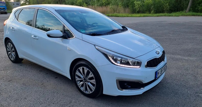 kia Kia Ceed cena 43500 przebieg: 183000, rok produkcji 2016 z Zawiercie